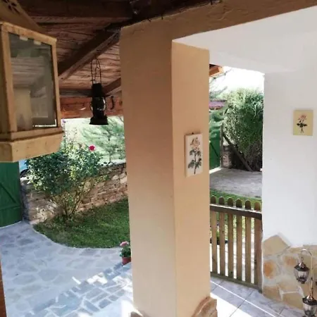 Cozy 1 Bed In Near Karnobat Burgas Holiday home Ognen