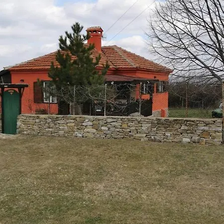 Cozy 1 Bed In Near Karnobat Burgas Holiday home Ognen